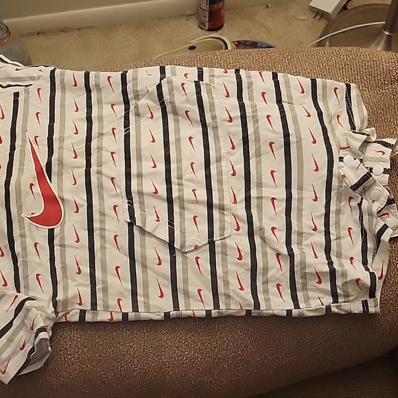 Onesie - Picture 2 of 3